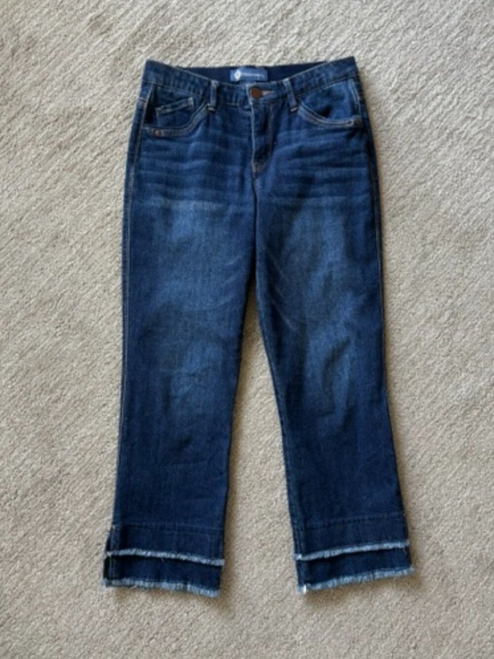 Democracy Women's Double Layer Fray Hem Kick Flare Ankle Jeans Perfect Condition